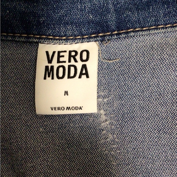 Vero Moda jean jacket - Picture 2 of 4